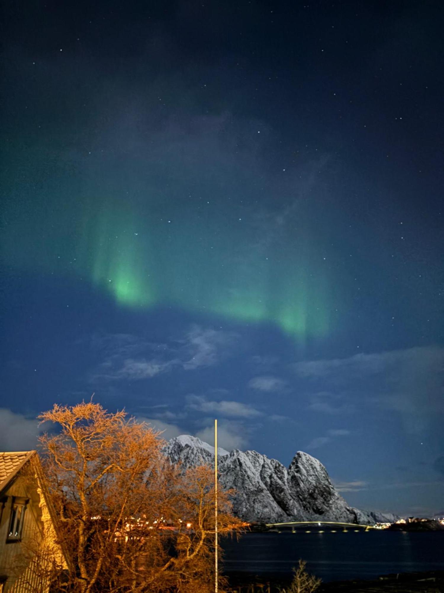 Lofoten Bed & Breakfast Reine - Rooms & Apartments Exterior photo