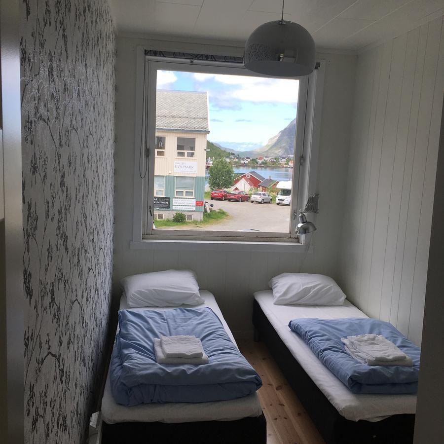 Lofoten Bed & Breakfast Reine - Rooms & Apartments Exterior photo