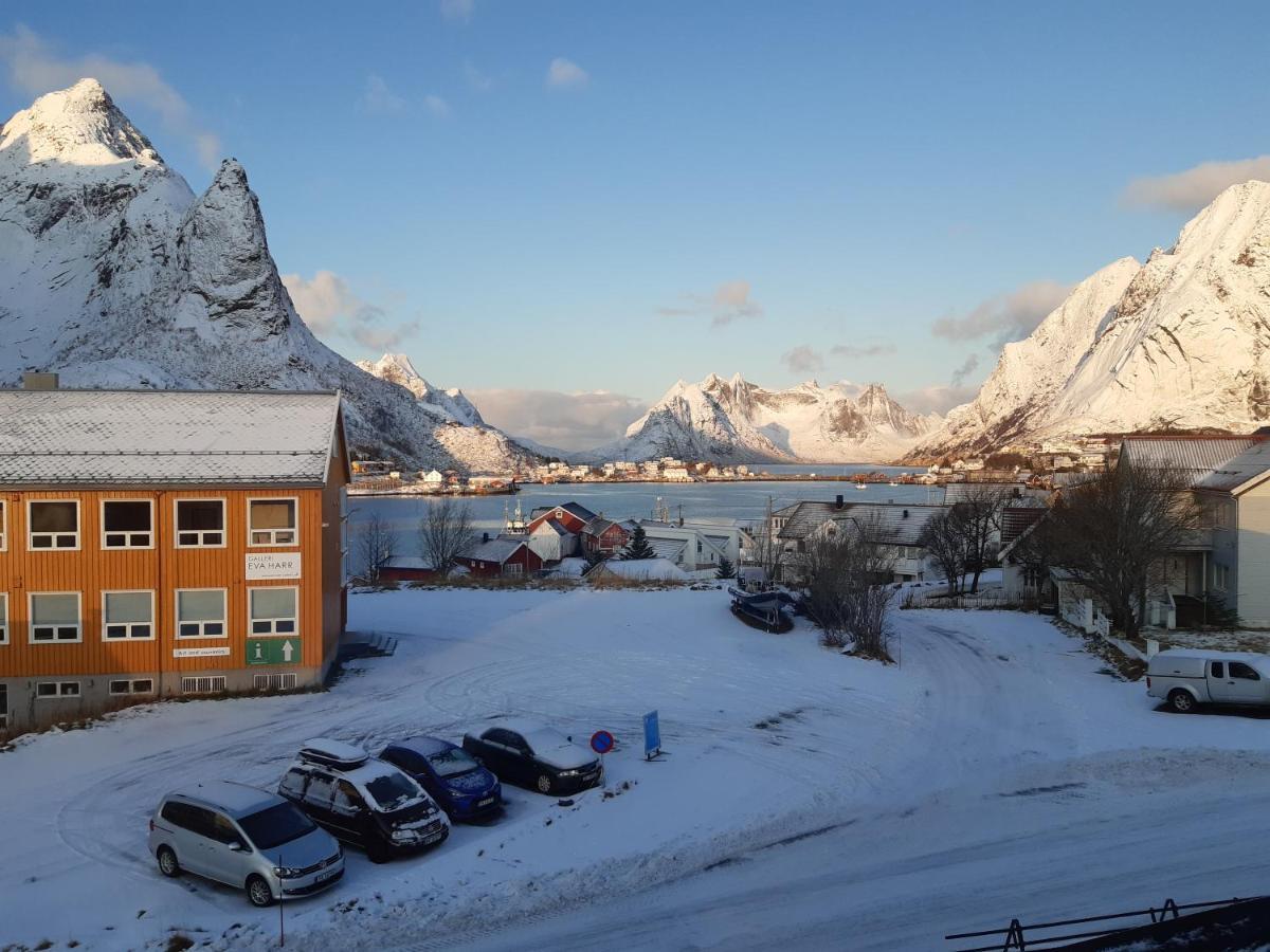 Lofoten Bed & Breakfast Reine - Rooms & Apartments Exterior photo